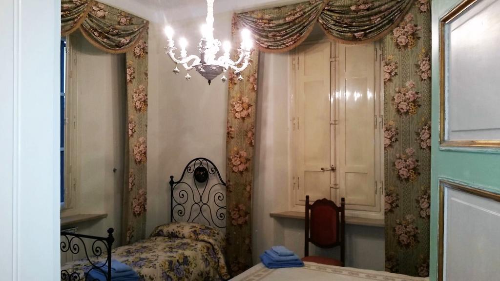 Fiore Di Loto Hotell Capannori Exteriör bild