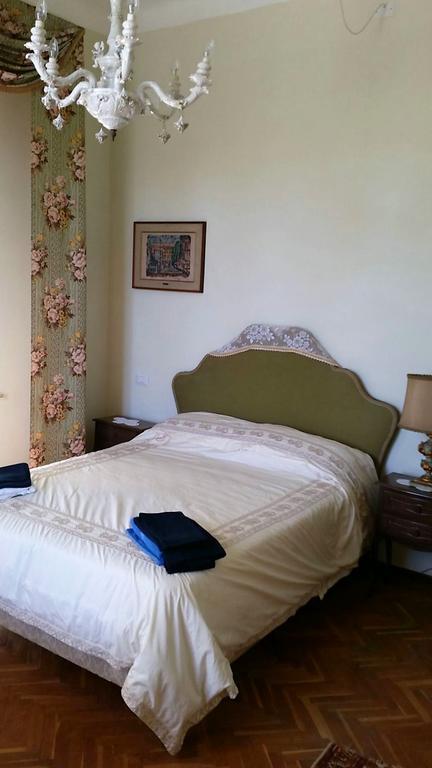 Fiore Di Loto Hotell Capannori Exteriör bild
