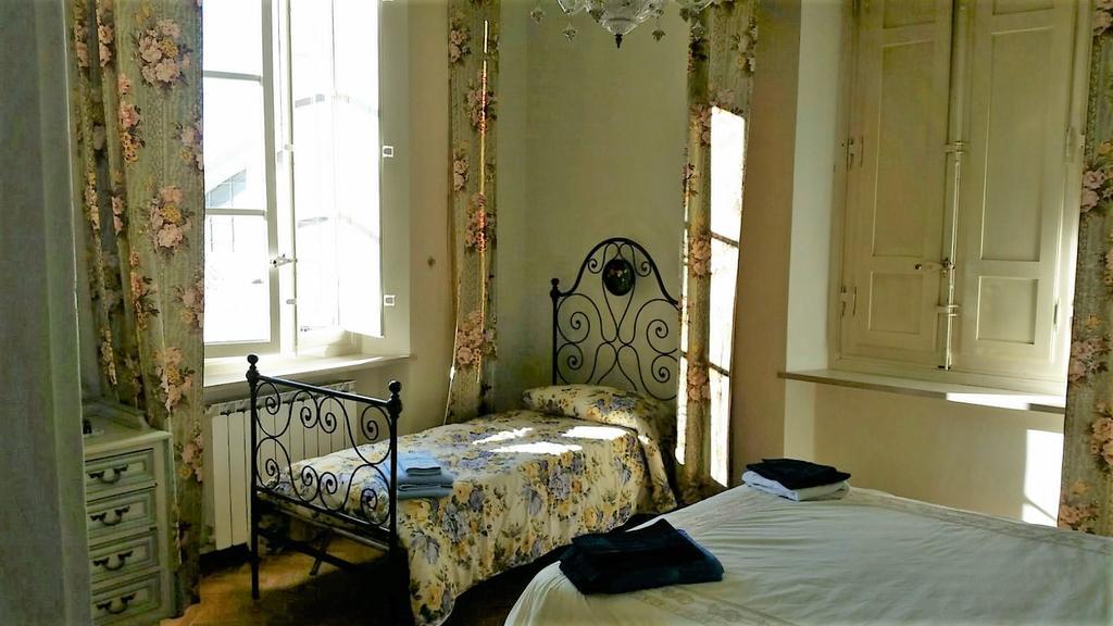 Fiore Di Loto Hotell Capannori Exteriör bild