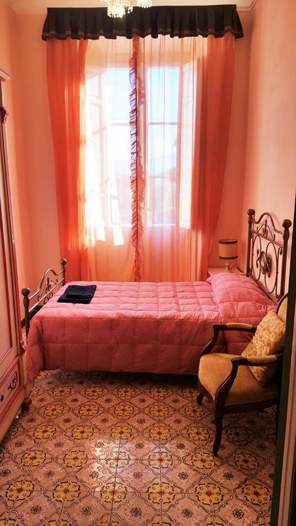 Fiore Di Loto Hotell Capannori Exteriör bild